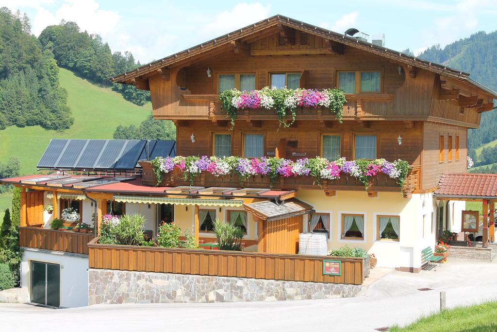 Hotel Sonne Niederau Exterior foto